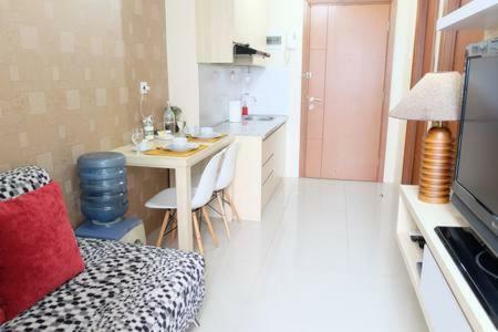 Premium One Bedroom At Woodland Park Residence Jakarta Exterior foto